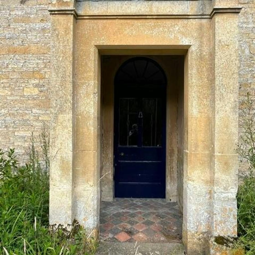 Wells Head Farmhouse - Original front door