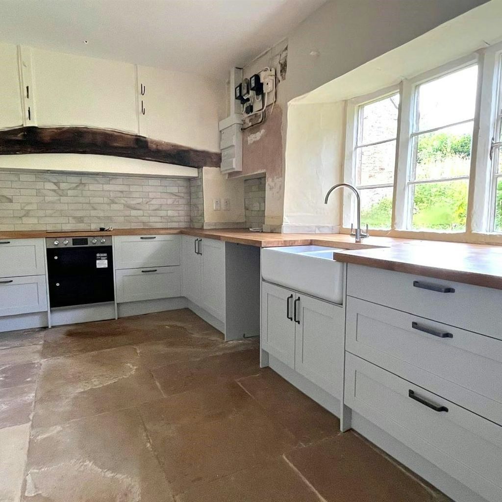 Wells Head Farmhouse - Kitchen 1